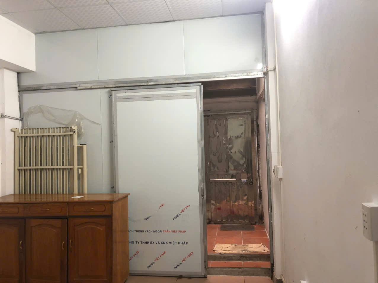 Cho thuê nhà cấp 4 Tạ Quang Bửu, 30m2, 1 ngủ, vệ sinh, ở sinh viên 1 cọc 1 giá  4.5 Triệu - Ảnh 2